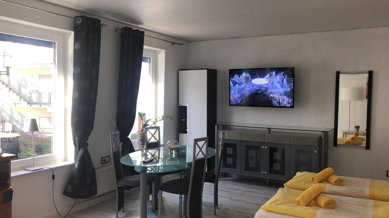Hotel Am Mueritzhafen Garni Waren  Zewnętrze zdjęcie