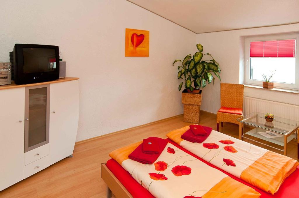 Hotel Am Mueritzhafen Garni Waren  Pokój zdjęcie